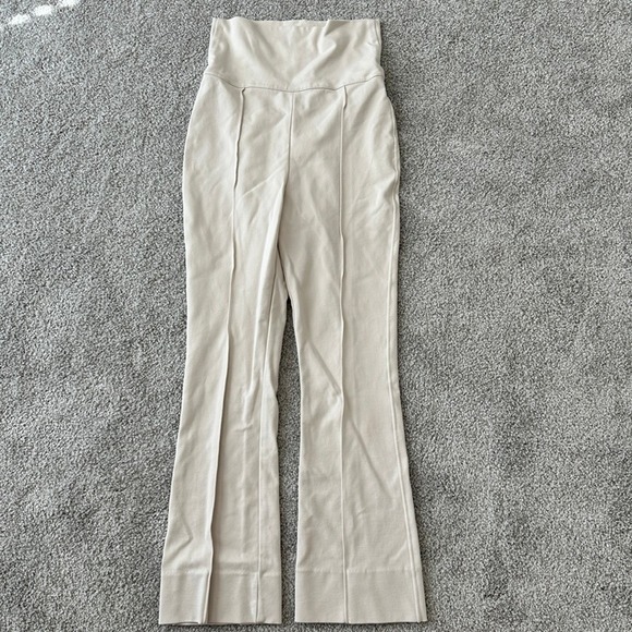 M.M.LaFleur Shiloh Ponte Pant Size 4 Ivory Cream Pull On Flare Stretch Career - Picture 1 of 10